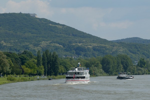 Boat trip from Bonn to Linz on the Rhine